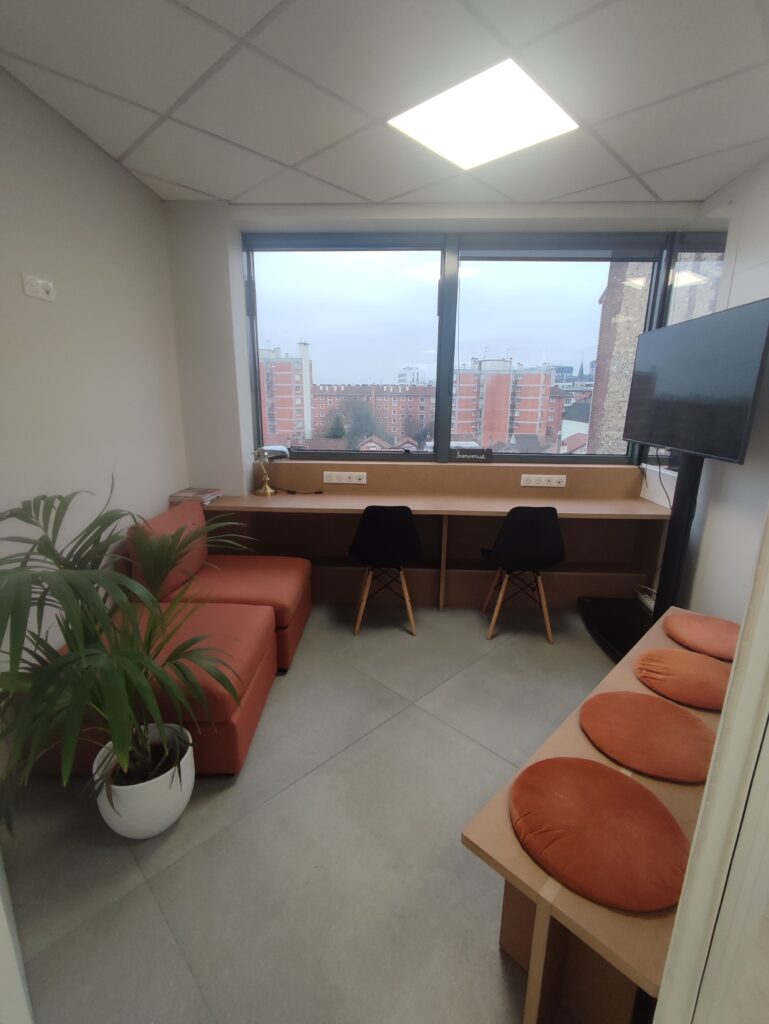 Tour de Contrôle: Bureau privé 1 à 2 personnes