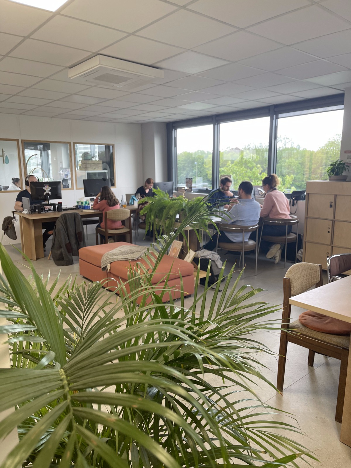 Coworking CO'LOC bureau en open space